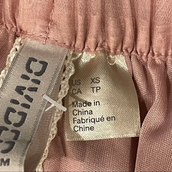 H&M Pink Skirt Size XS - Picture 3 of 5